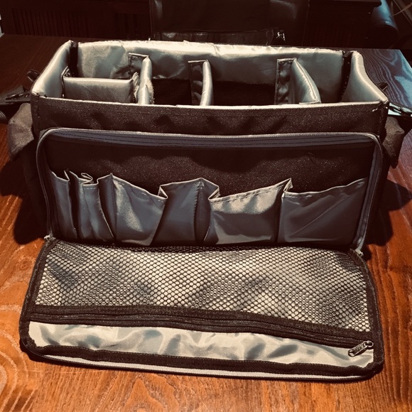 VIDEO/CAMERA BAG SHLDR STRAP BLACK EX CONDITION - Picture 5 of 8